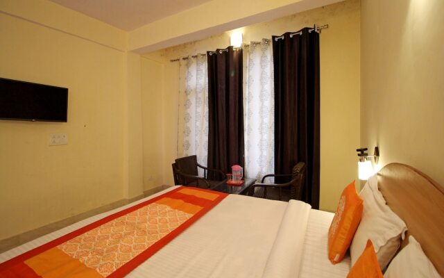 OYO 14958 Hotel Purnima