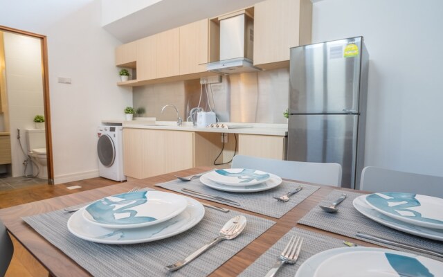 ClubHouse Residences Serviced Apartments - Staycation Approved