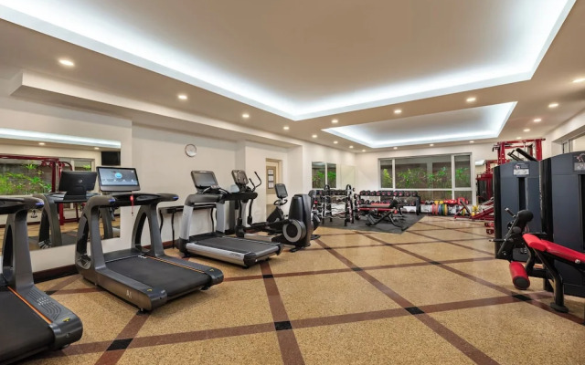 Elegant Suites Central