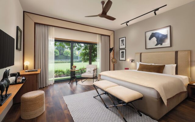 AM Hotel Kollection, Meerut