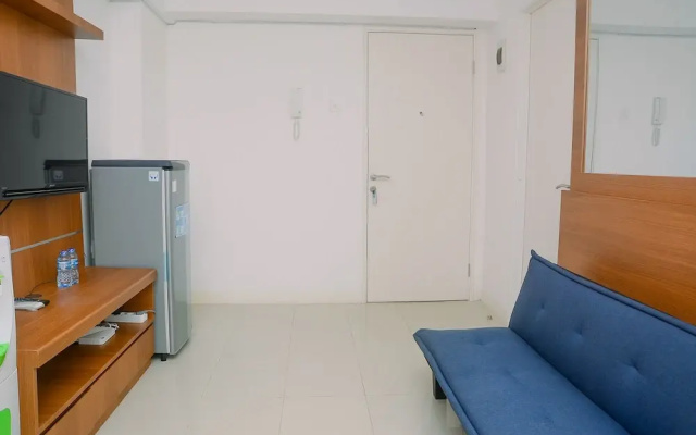 Comfortable and Fully Furnished 2BR Bassura City Apartment