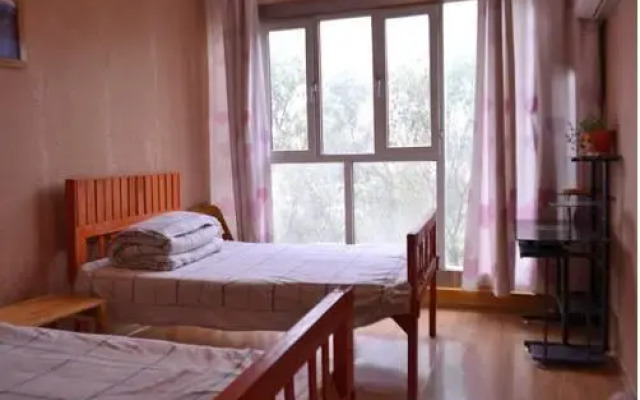 Mai Tian Youth Hostel