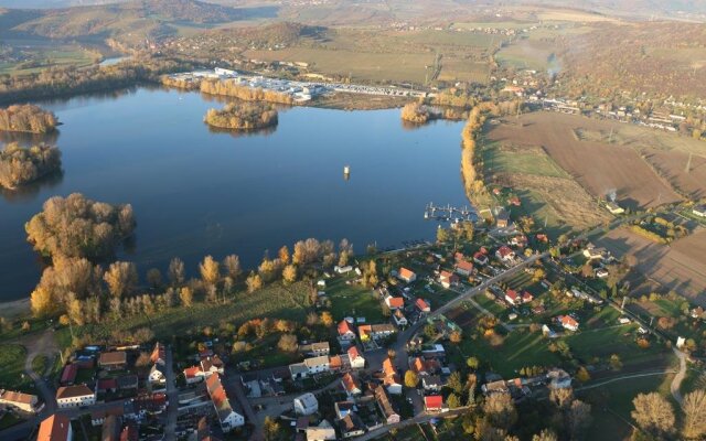 Resort Marina Labe