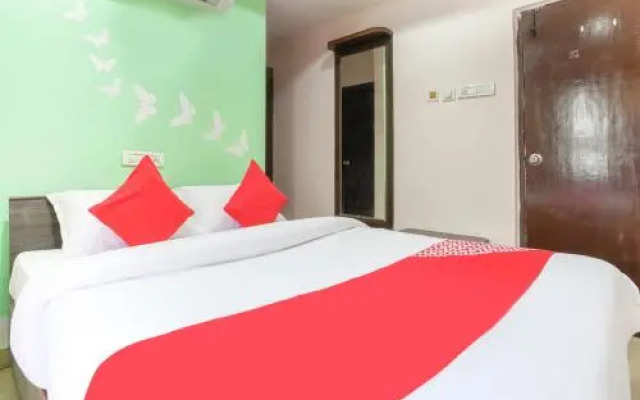 Hotel Sunshine Inn by OYO Rooms