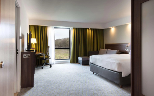 Hampton by Hilton Exeter Airport