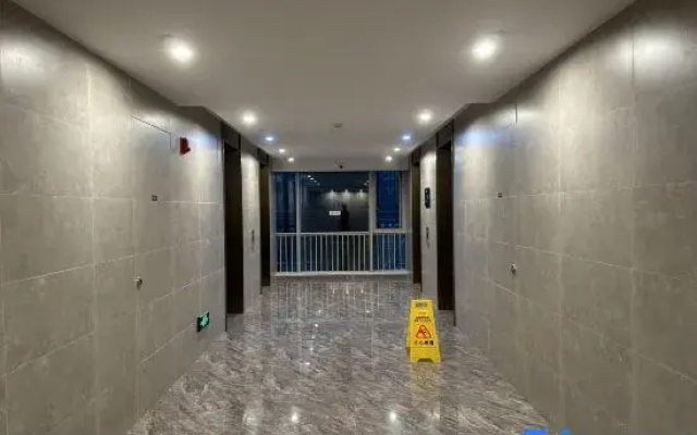 HaiYun Apartment Hotel （Gongbei Port Store）