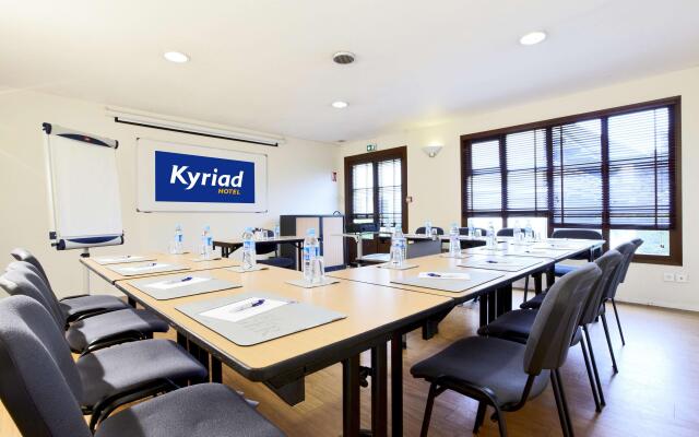 Kyriad Angers Pont De Ce