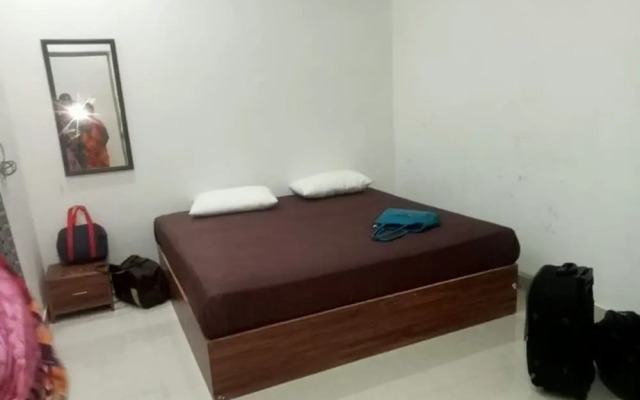 Goroomgo Hotel Shivay Varanasi