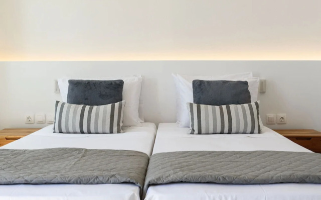 Phaedrus Living: Paros Cycladic Residences 7