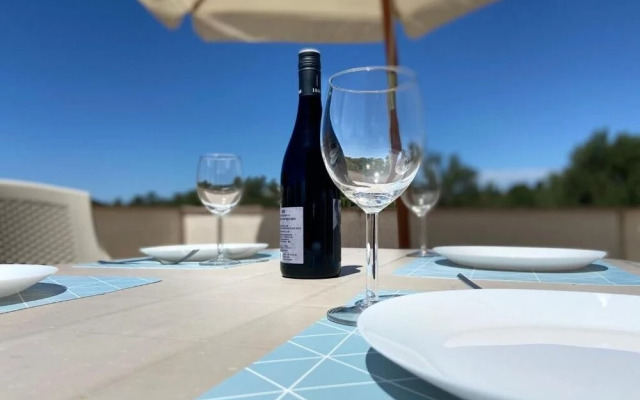 Žare - With Garden - A2