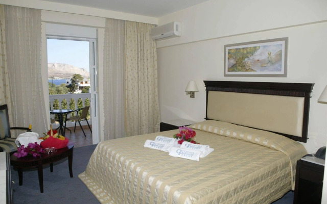 Crithoni's Paradise Hotel