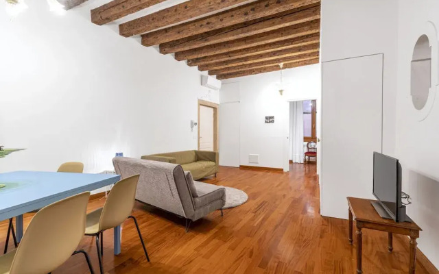 Ca Della Commedia by Wonderful Italy