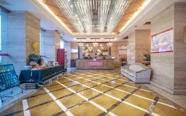 Carnival Hotel (Baise Tianyang)