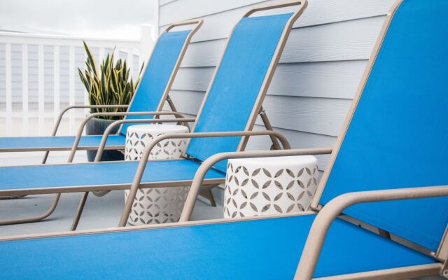 Seaside Amelia Inn