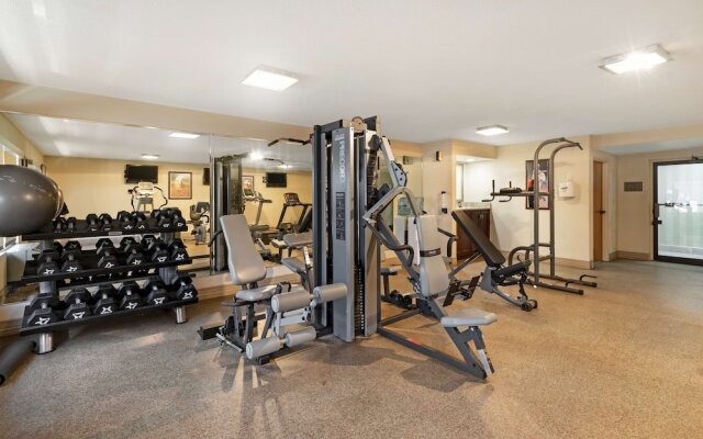 Holiday Inn Huntsville - West