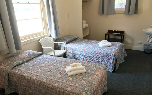 Port Macquarie Hotel