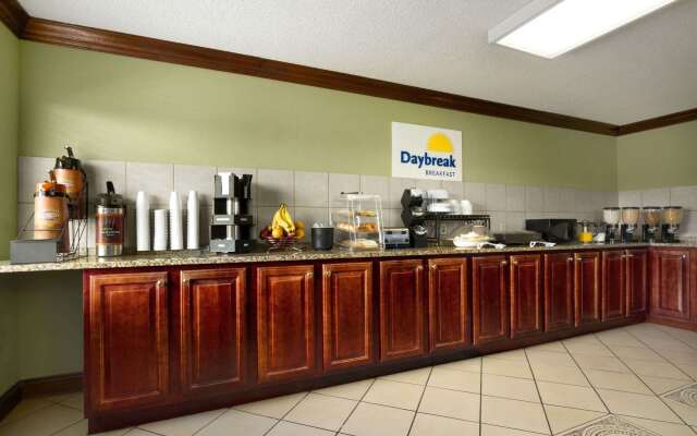 Days Inn by Wyndham Southaven MS