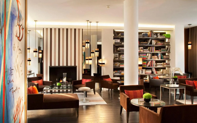 Hotel Le A