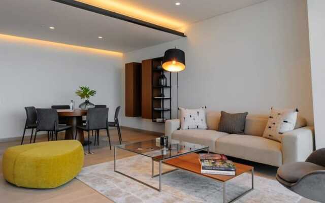 Luxurious 1BR With Panoramic View