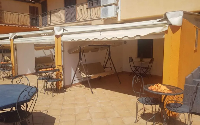 Le Grand soleil Apartments