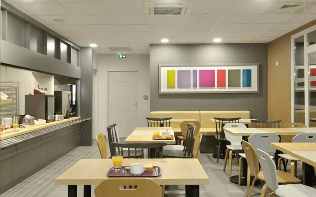 B&B HOTEL Lyon Caluire Cité Internationale