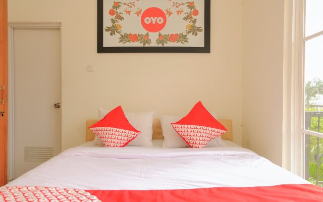 OYO Life 414 Loji Rejo Guest House