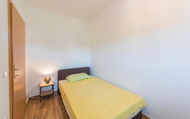 Stunning Home in Bonaci With Wifi and 3 Bedrooms