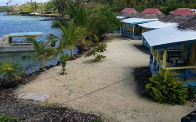 Sweet Escape on Manono Island
