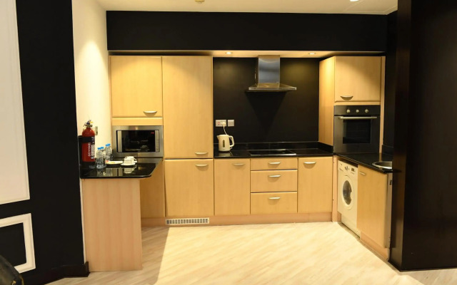 Ista Suites Seef