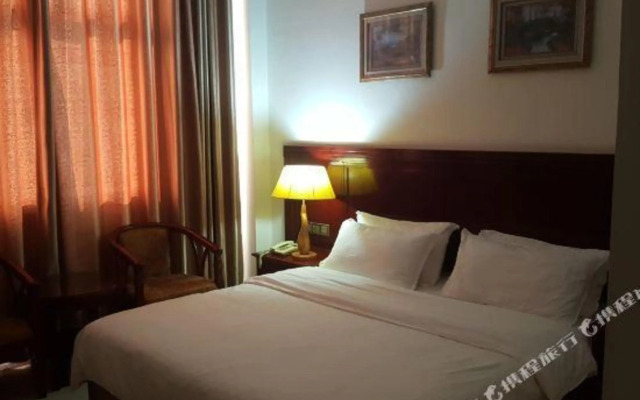 Wuchuan Tianyou Business Hotel (Wuchuan International Airport)