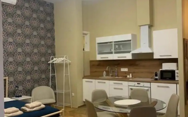 Apartman 43