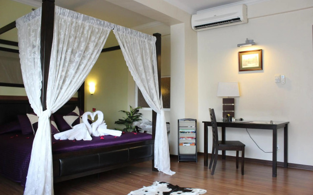 Hotel Maluri