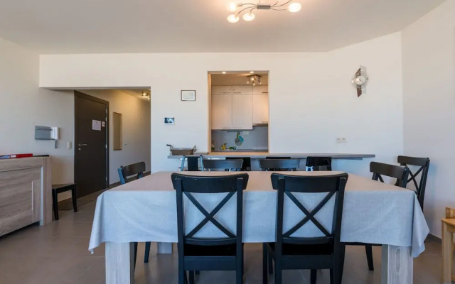 Apartment in Koksijde for 8 Person