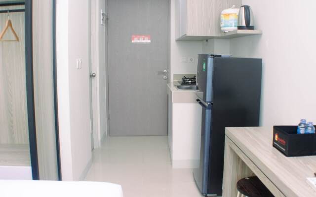 Homey And Minimalist Studio At Vasanta Innopark Apartment