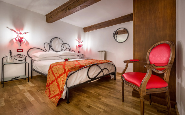 HomEdo Bed & Breakfast