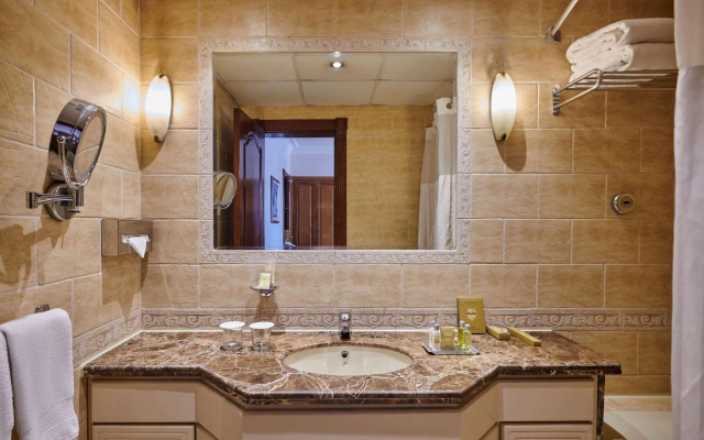 Hilton Cairo Zamalek Residences