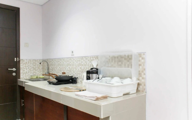 Homey And Simply Studio Room At Enviro Apartment