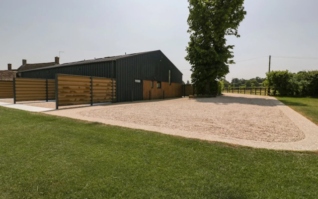Tilia Barn