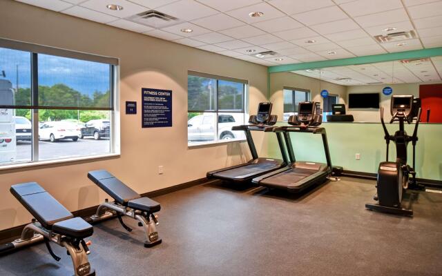 Tru by Hilton Louisville Airport