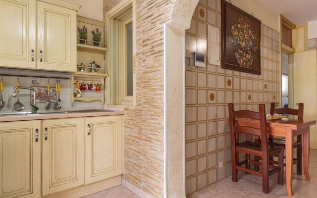 2348 Villino Mareluce by Barbarhouse