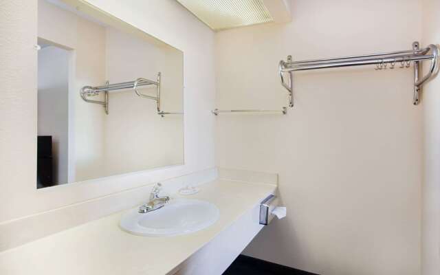 Days Inn by Wyndham Greeneville