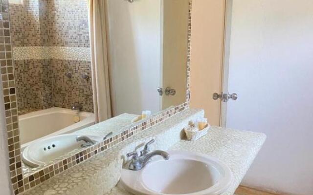 Casa de las Olas Surf & Beach Club