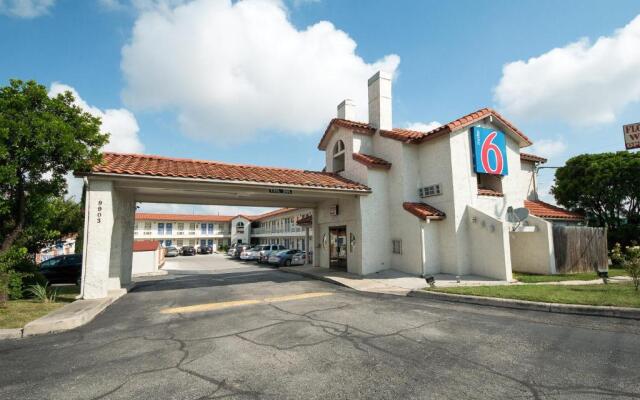 Americas Best Value Inn San Antonio Windcrest
