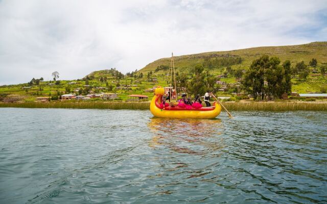 Titicaca Lodge - Luquina Chico