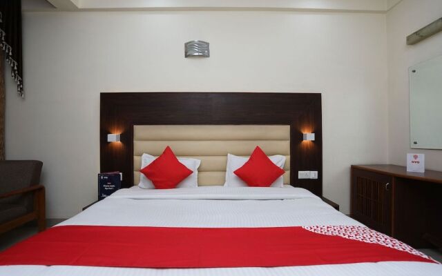 Oyo 30068 Hotel Kesar Palace