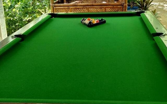 HangOut Beach & Resort