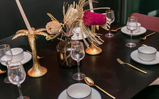 Locals Boutique Apartment Gongbei No.2