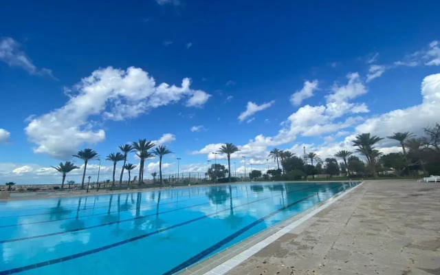 Portemilio Hotel And Resort