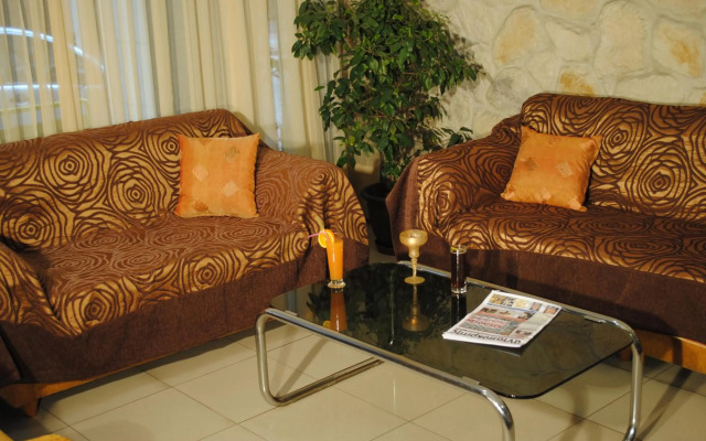 Hotel Ideal
