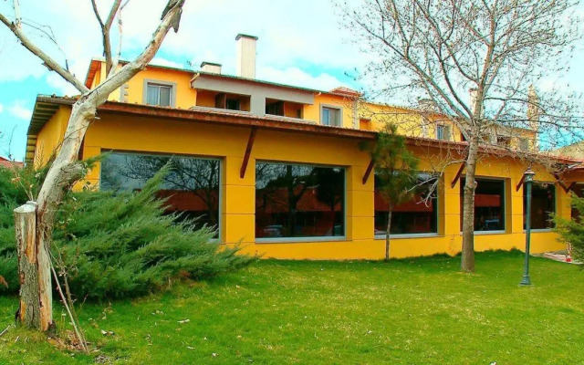 Ömer Thermal Hotel & Holiday Village